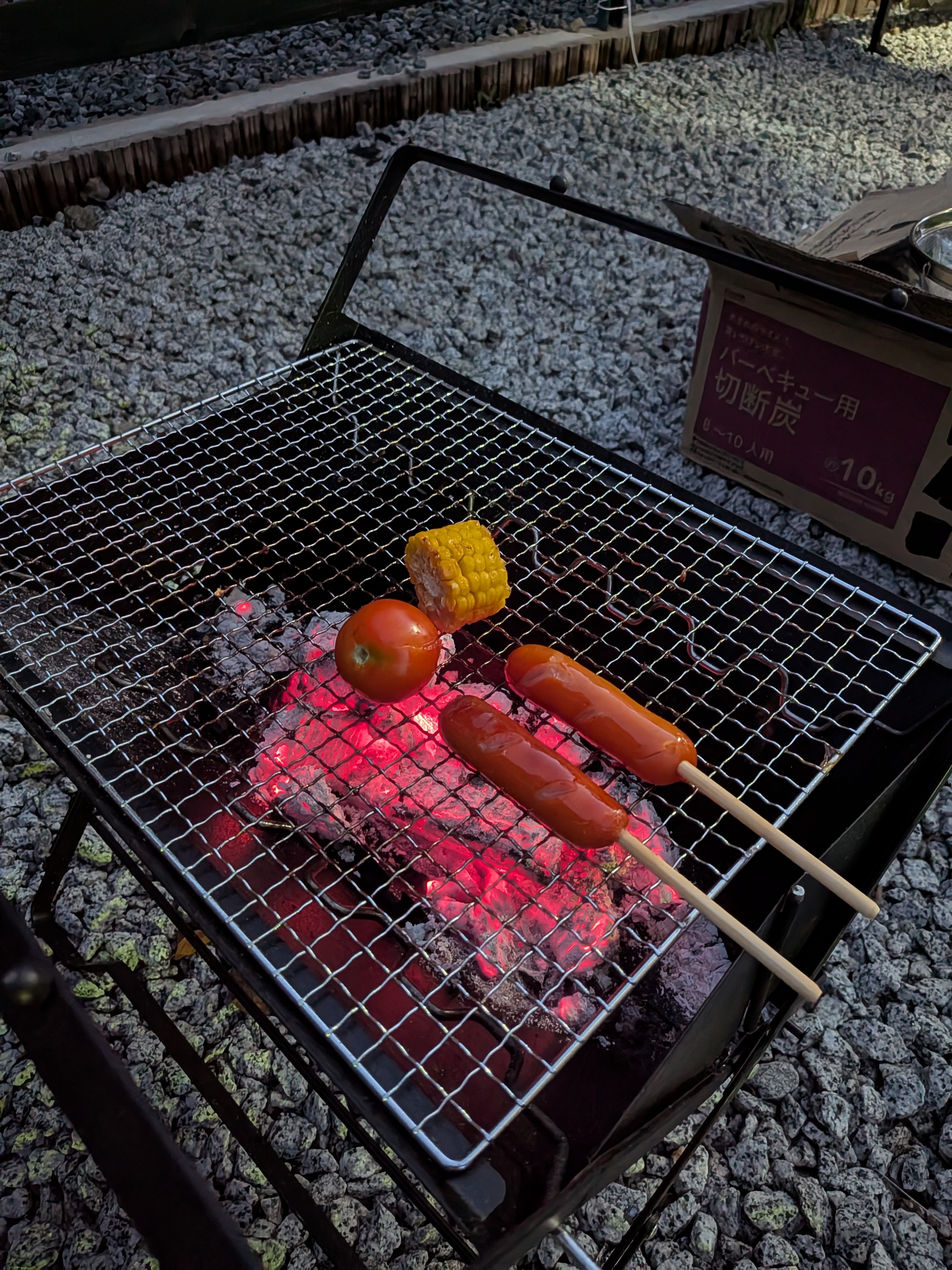 【花火が打ち上がる日に、腕時計は落下した】